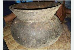 Scrub Tradisional dari Abu Tembikar Vietnam Selatan: Rahasia Kulit Bercahaya yang Tersembunyi dalam Kehangatan Tungku