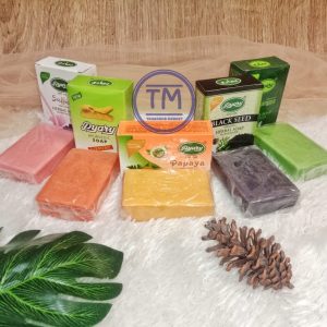Sabun Tubuh dari Residu Pembakaran Gaharu Tua Kalimantan: Aroma Mewah dan Manfaat Tersembunyi dari Hutan Tropis